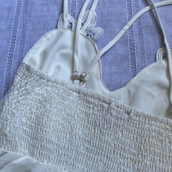 Willow and Root White Crochet Peplum Tank Top. - Picture 11 of 12